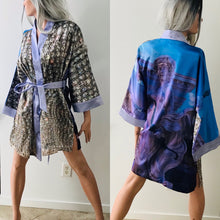 Load image into Gallery viewer, LAS VEGAS, NEVADA KIMONO - ONLY ONE!