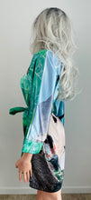 Load image into Gallery viewer, WAIKIKI PALMS AND BEACH HAWAII KIMONO