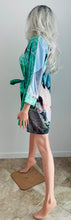 Load image into Gallery viewer, WAIKIKI PALMS AND BEACH HAWAII KIMONO