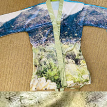 Load image into Gallery viewer, SALE!! DOVE MOUNTAIN, ARIZONA KIMONO