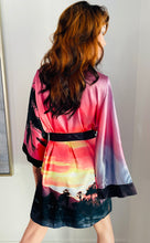 Load image into Gallery viewer, PALM SPRINGS SUNSET, CALIFORNIA KIMONO