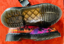 Load image into Gallery viewer, RARE  DR. MARTENS New 1461 LOS ANGELES Leather OXFORD Shoes Size 6