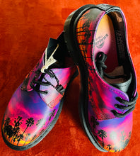 Load image into Gallery viewer, RARE  DR. MARTENS New 1461 LOS ANGELES Leather OXFORD Shoes Size 6